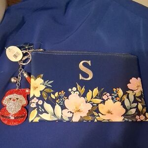 Make-up Pouch With Santa Keychain